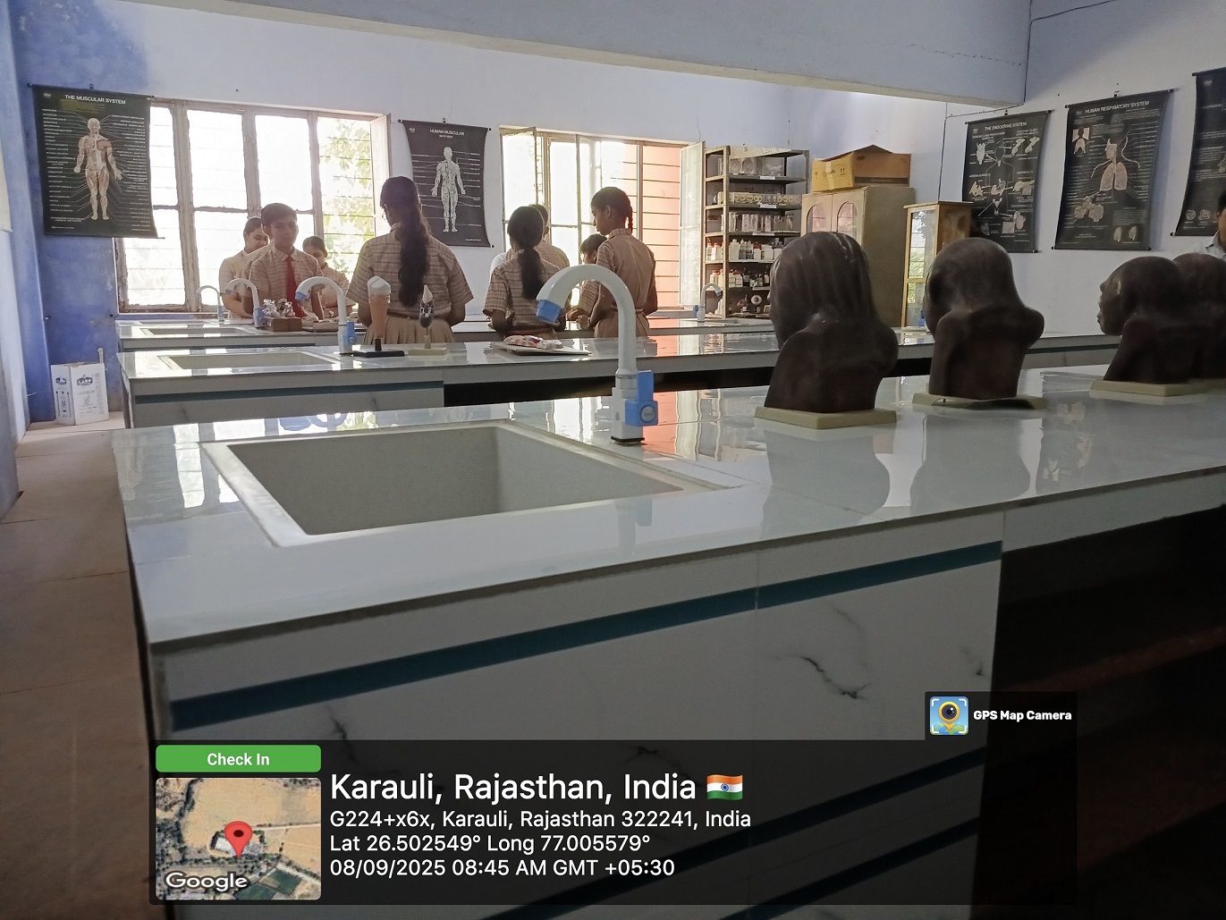 Veena School Karauli