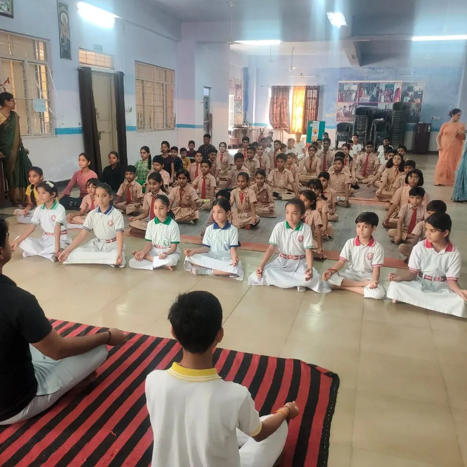 Veena School Karauli